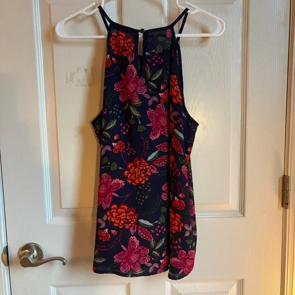 Papermoon Floral Halter Neck Top - Picture 5 of 15